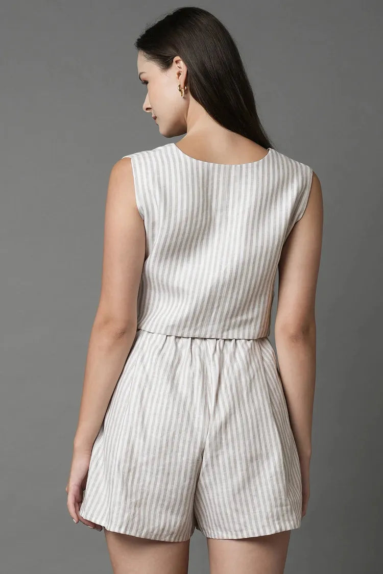 Set of 2: Serene Top & Aerial Shorts