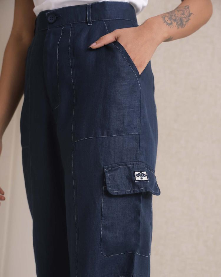 Set of 2: Coral ruffle shirt & Sienna Cargo Pants