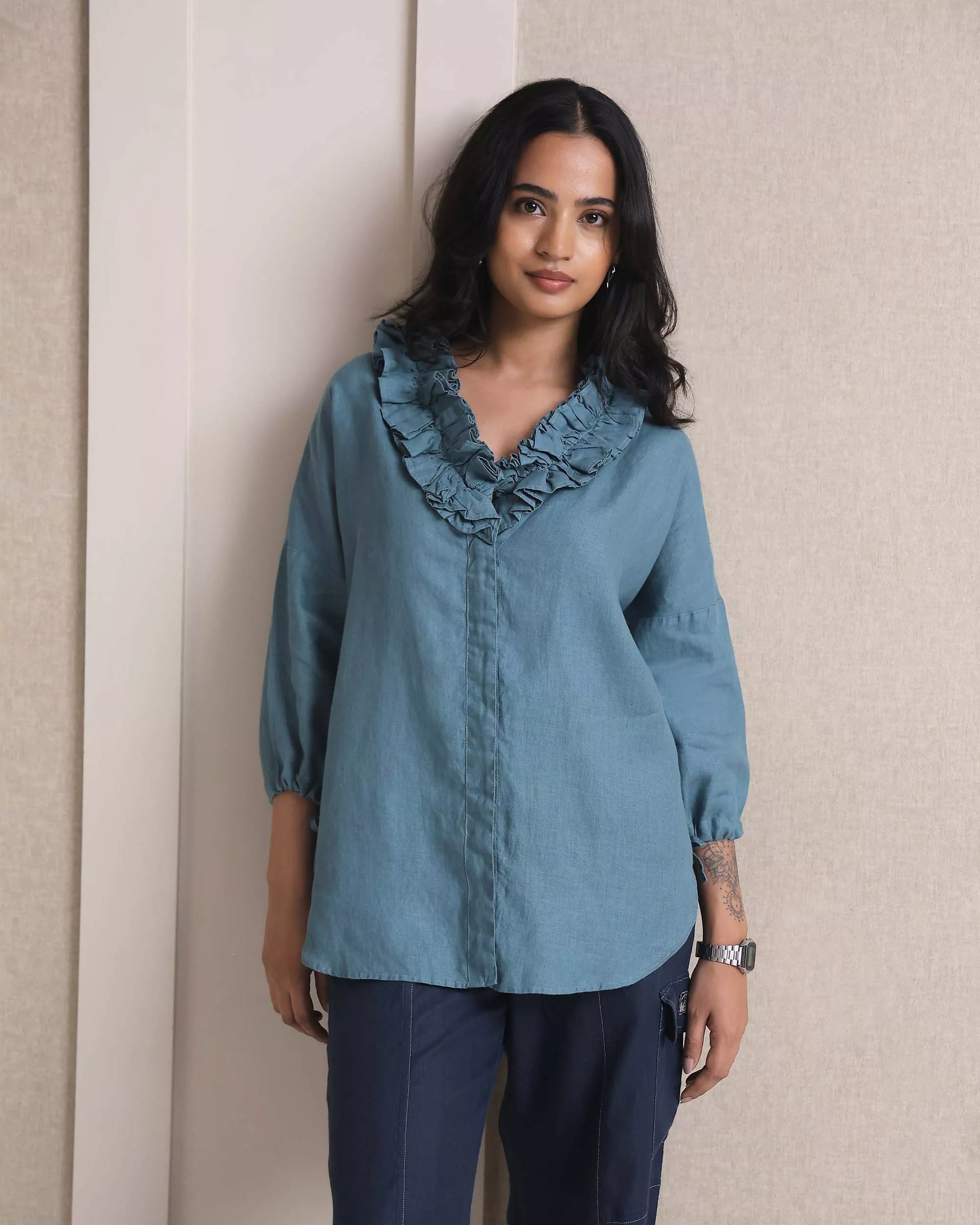 Set of 2: Coral ruffle shirt & Sienna Cargo Pants